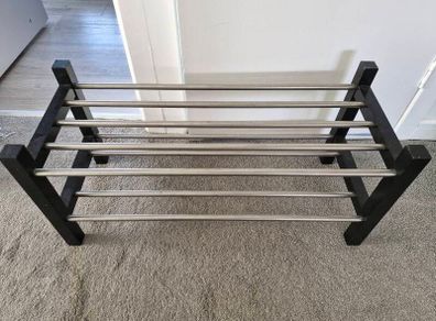 Shoe rack