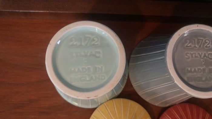 Fabulous Pair of Vintage Art Deco Style Mid Century SylvaC Lidded Preserves Pots Shape Number 2172, in Fabulous 50s Colourways, Priced at E30 Each, or E55 for the Pair