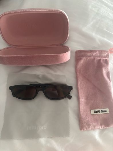 Miu Miu A06S Sunglasses