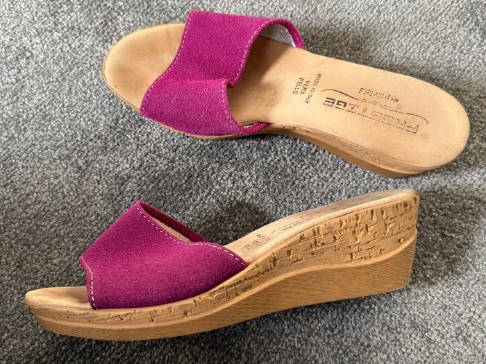 PRESTIGE Cork Wedge Sandals Size 5!
