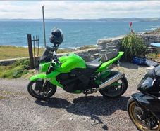 Beautiful Green Kawasaki Z1000