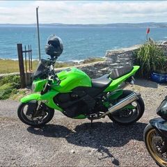 Beautiful Green Kawasaki Z1000