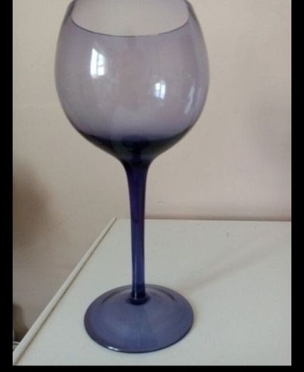 wine glasses