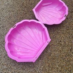 Kids Paddling Pool/Sand Clamshell