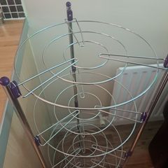 chrome pot stand
