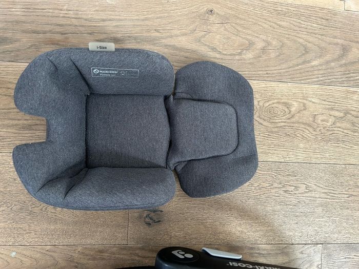 maxi cosi pebble 360 I-size car seat