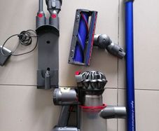 dyson v7 in great condition after full service done with fresh filter and battery life