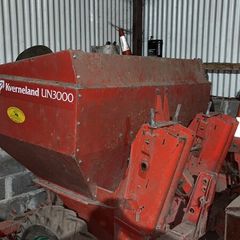 Automatic potato planter