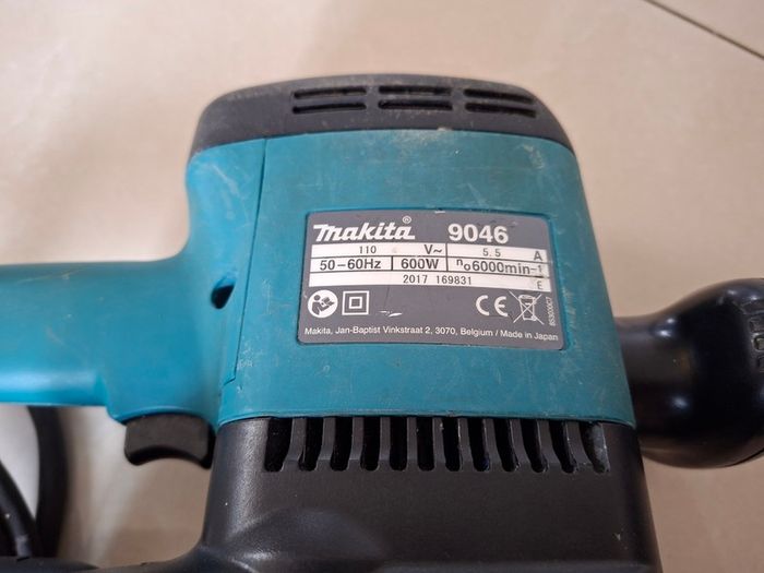 Makita 9046  Orbital Sander 110v