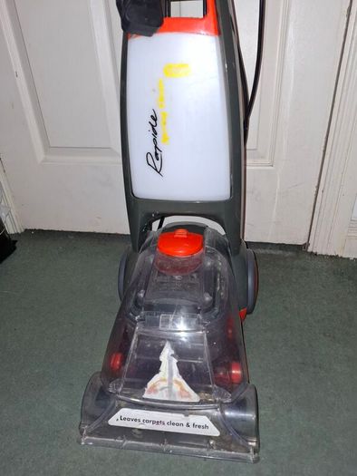 carpet cleaner