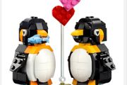 Lego Love penguins