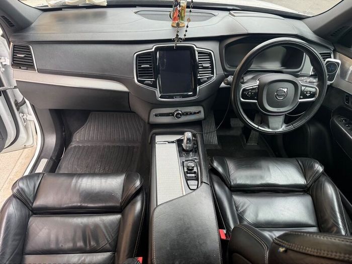 Volvo XC90 2016