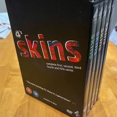 Skins Series 1 - 5 Full Boxed set