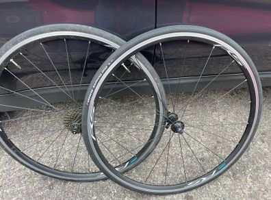 Shimano wheels RS