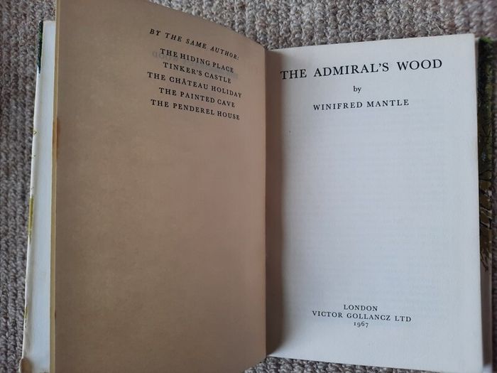 Vintage 1967 book 'The Admiral's Wood' by Winifred Mantle.