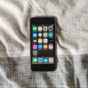 iPod Touch 5th Generation 16GB Silver