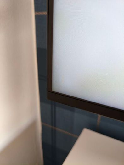 Dell monitor P2425H In very good condition (price negotiable)
