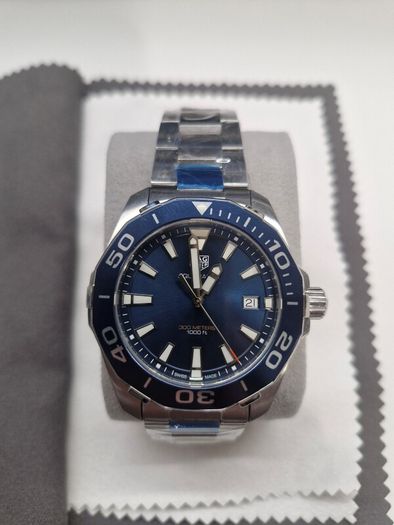 TAG Heuer Aquaracer 300m  Swiss Made Diver