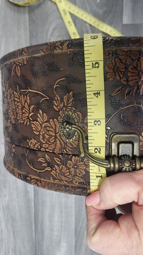 Vintage  embossed  hat  boxes