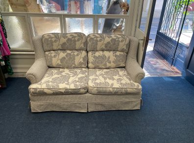 2 seater sofa bed