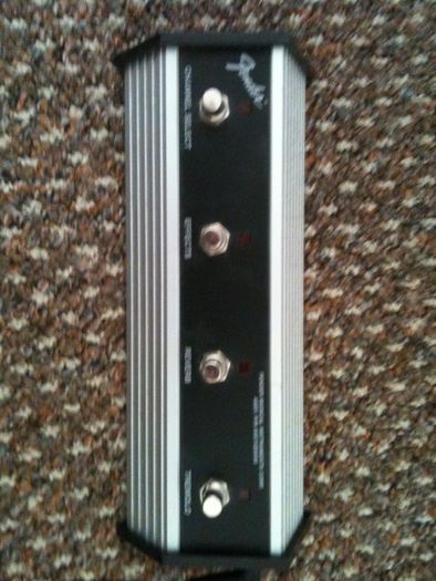 Fender Twin Amp 100-Watt All-Tube Guitar Amp