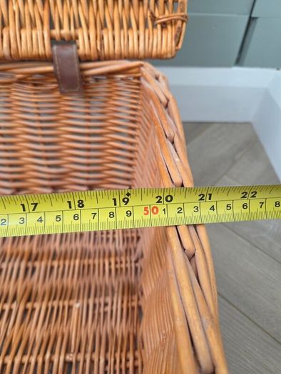 Large Wicker Picnic Basket / Storage Hamper