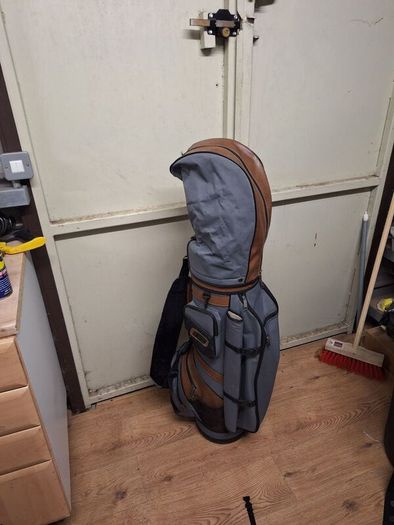 Starter Set - Clubs/ Bag/ Trolley
