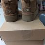 Ugg boots Image 5