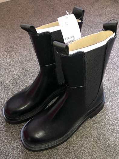 Ladies Boots UK 7.5