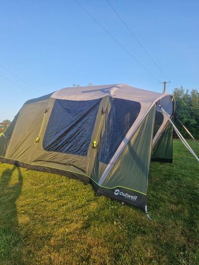 Tent