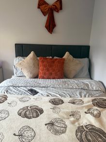 King Size bed