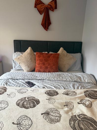 King Size bed