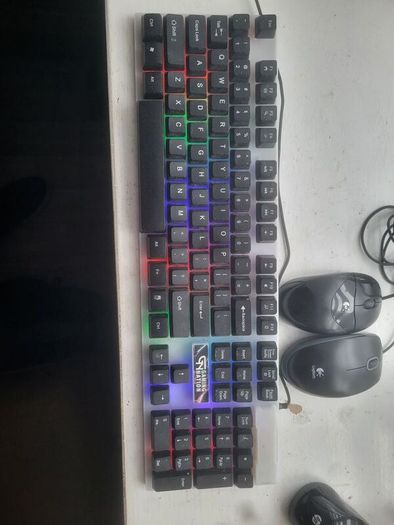 gaming keyboard and usb mice