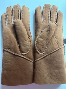 Ladies Sheepskin Gloves