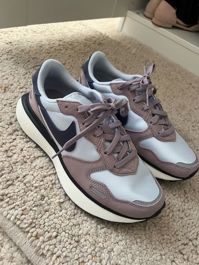 Nike Phoenix waffle trainers