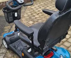 Mobility scooter