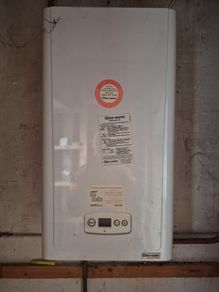 Gas boiler