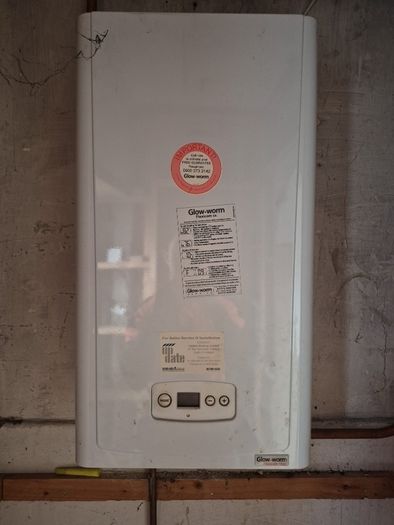 Gas boiler