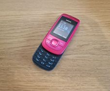 Nokia 2220s
