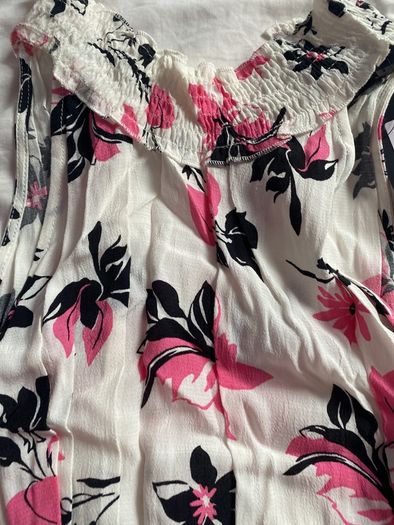 Ladies Dress size 12 BNWT
