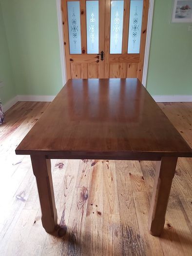 Dining table and 6 chairs