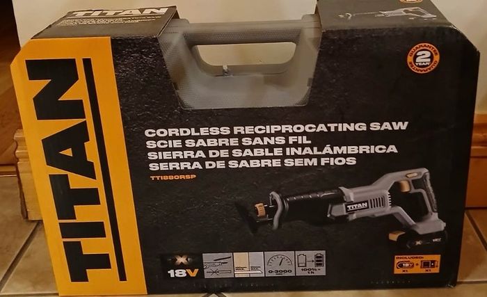 Titan cordless saw