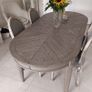Dining table Image 2