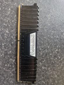 Single 8GB stick of Corsair Vengeance LPX DDR4, 3600MHz