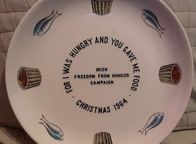 vintage collectable Arklow pottery plate