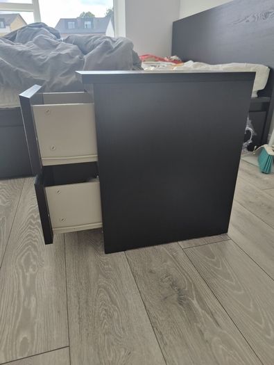 Chest if 2 drawers