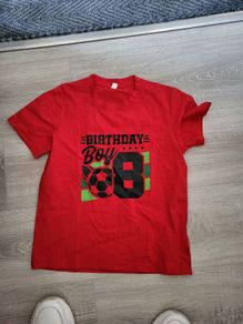Birthday t shirt Age 8 football