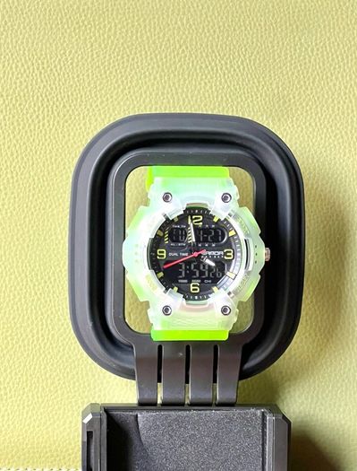 Gents watch  ion