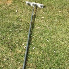 Concrete rake