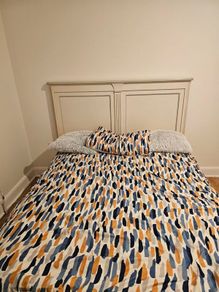 Queen size bed frame